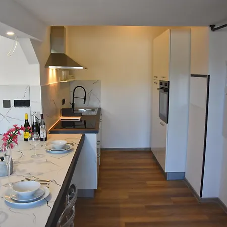 Apartma Fontana * ليوبليانا